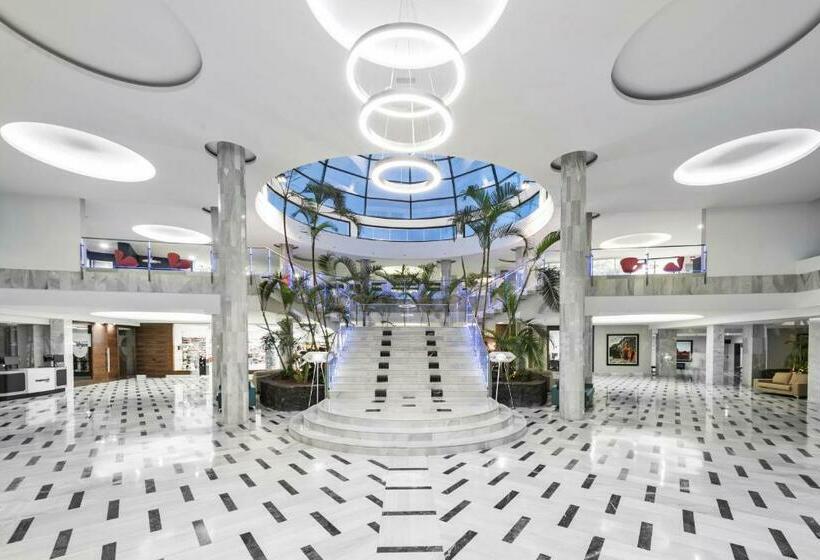 Elba Lanzarote Royal Village Resort