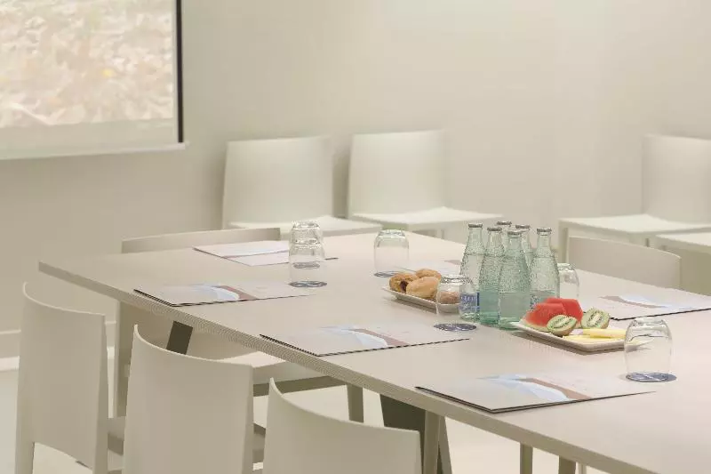 فندق Ciutat De Girona