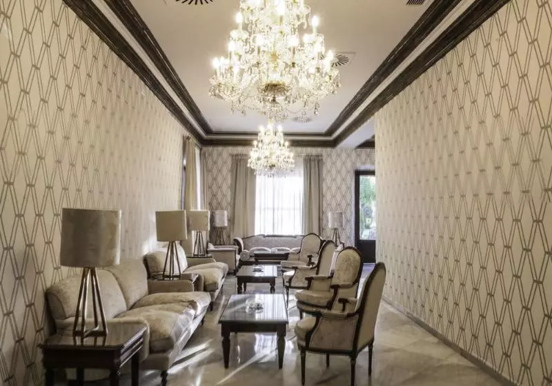 ホテル Duques De Medinaceli