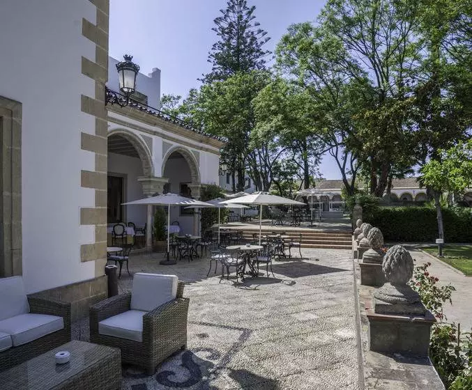 ホテル Duques De Medinaceli