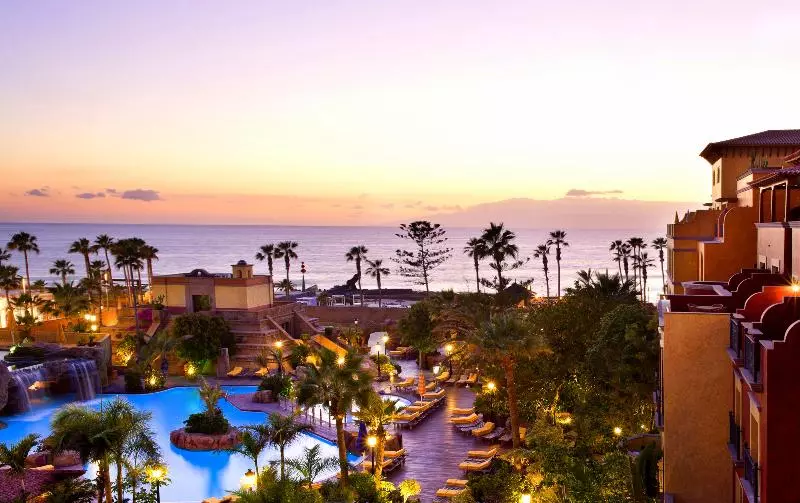 هتل Europe Villa Cortes Gl