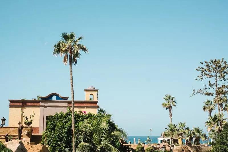 هتل Europe Villa Cortes Gl