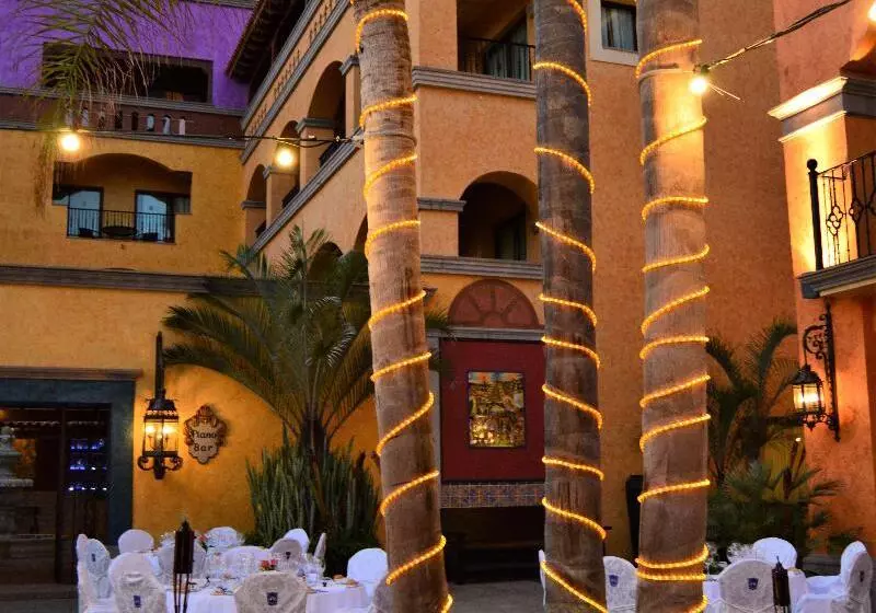 هتل Europe Villa Cortes Gl