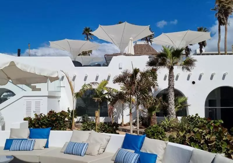 هتل Europe Villa Cortes Gl