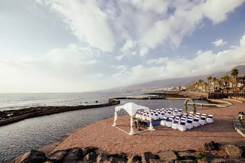 هتل Europe Villa Cortes Gl