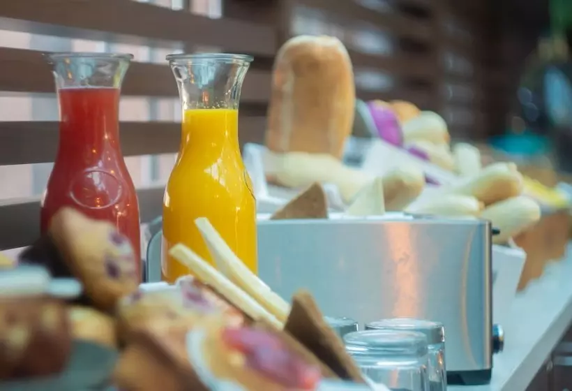 فندق Four Points by Sheraton Santiago