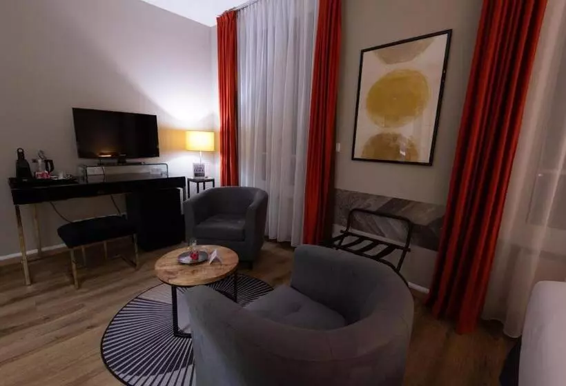 ホテル Grand Hôtel Du Tonneau D Or