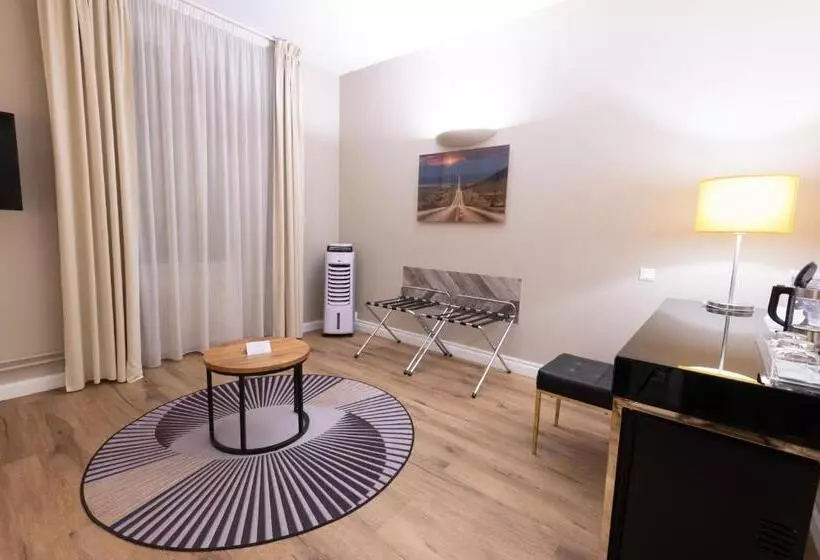 ホテル Grand Hôtel Du Tonneau D Or