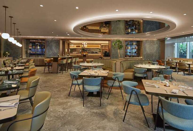 ホテル Hilton Sofia