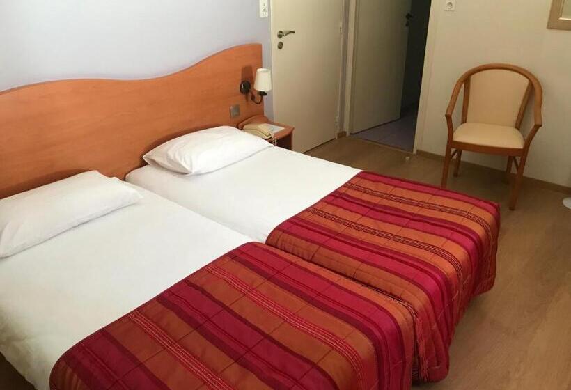 هتل Hôtel Ramuntcho