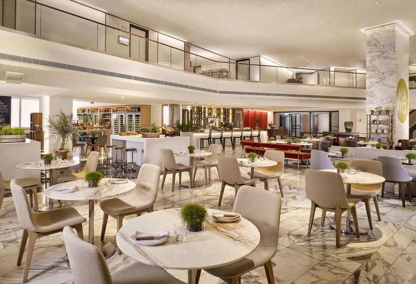 هتل Hyatt Regency Paris Etoile