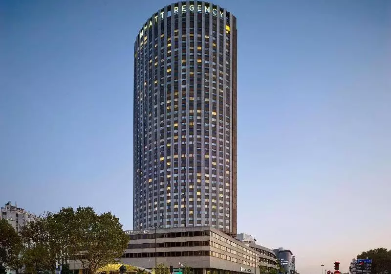ホテル Hyatt Regency Paris Etoile