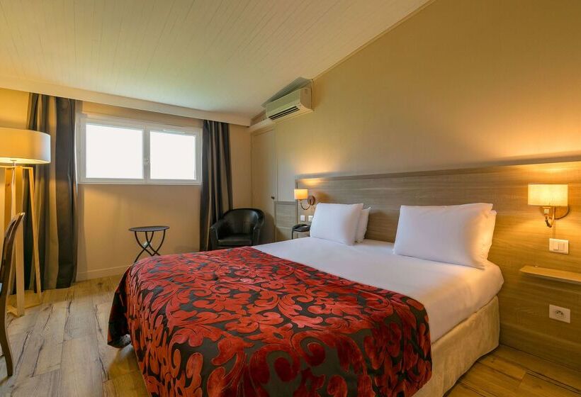 ホテル Kyriad Prestige Beaune Le Panorama