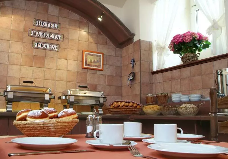 ホテル Marketa