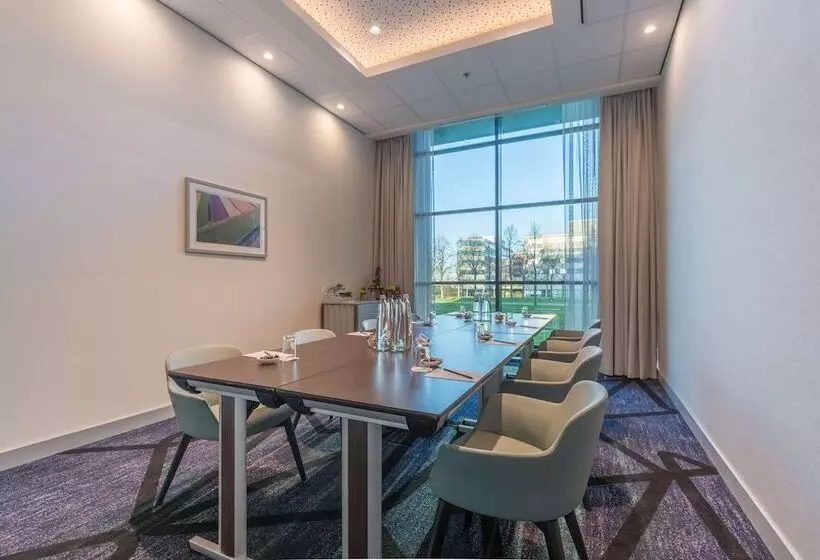 Radisson Blu Hotel Amsterdam Airport, Schiphol