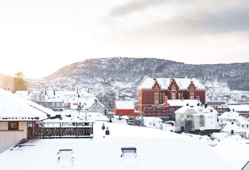 בית מלון כפרי Scandic Bergen City