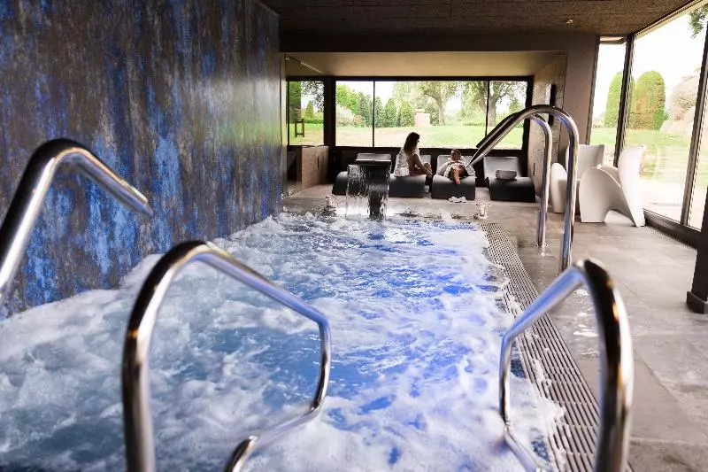 בית מלון כפרי Torremirona Golf & Spa