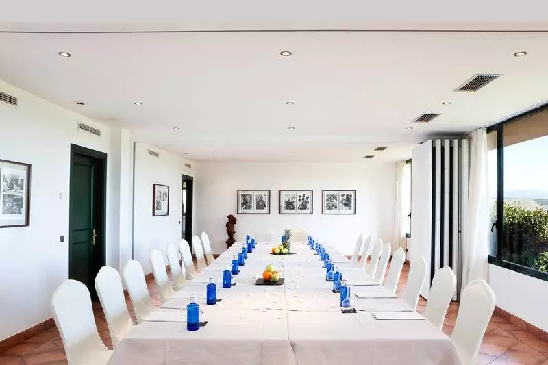 בית מלון כפרי Torremirona Golf & Spa