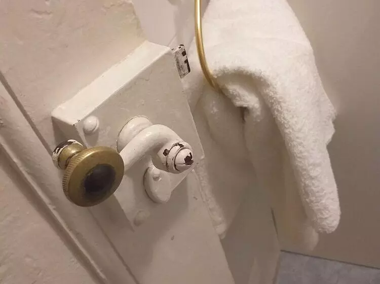 Aamiaismajoitus (B&B) Le Jardin Secret