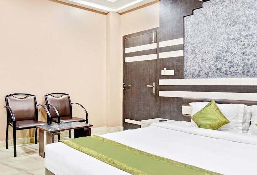 هتل Treebo Trip Sathi Residency