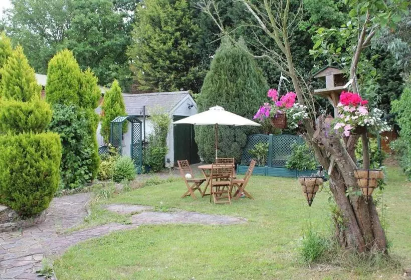 Majatalo Remarc Guest House