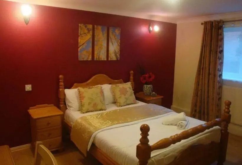 Majatalo Remarc Guest House