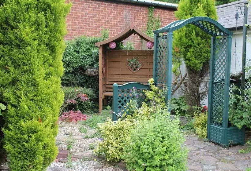 Majatalo Remarc Guest House