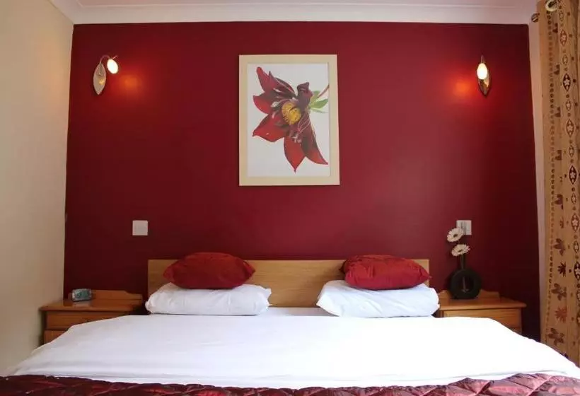 Majatalo Remarc Guest House