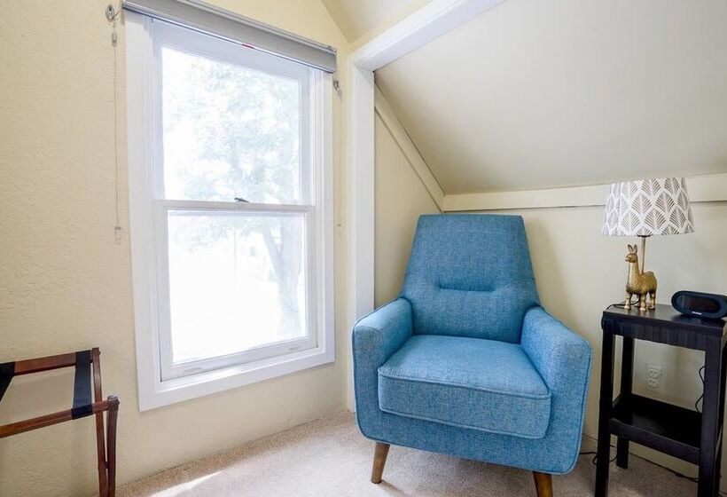 The Highlands House Walk Everywhere In Lohi