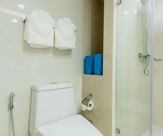 Hotel The Aristo Resort