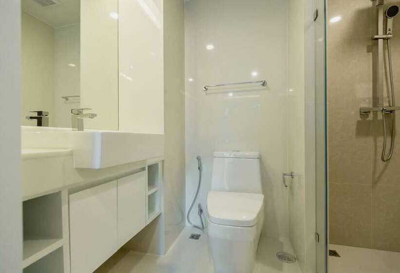 Hotel The Aristo Resort