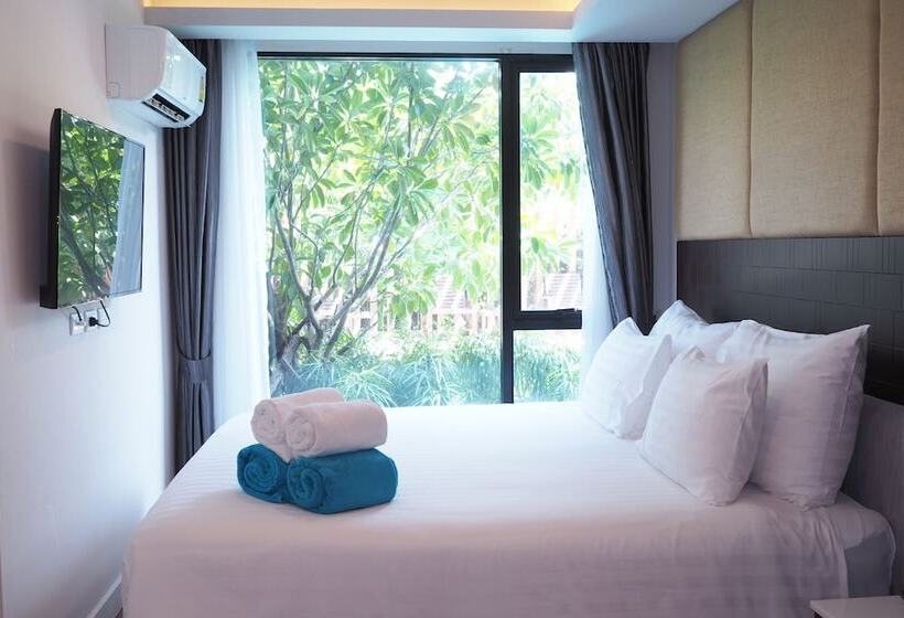 Hotel The Aristo Resort