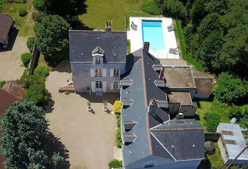 Aamiaismajoitus (B&B) Le Clos Des Péziers