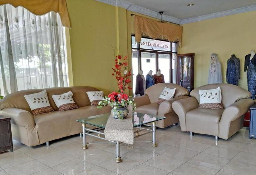 בית מלון כפרי Oyo 3370  Dian Chandra