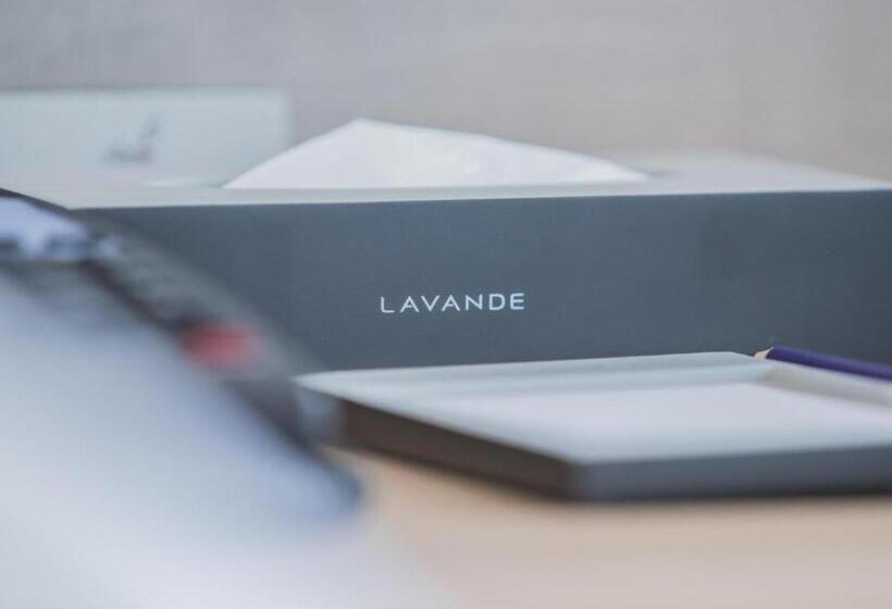 Lavande Hotels·zhuhai Qinglv Middle Road Opera House