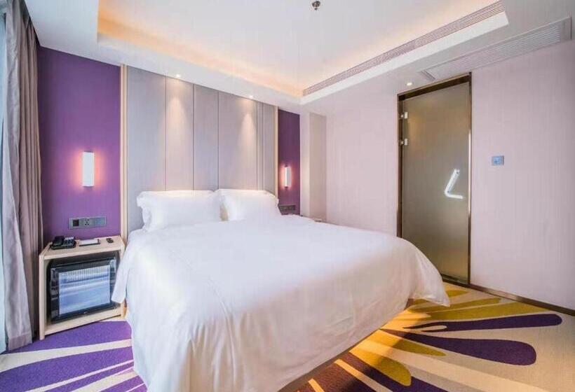 Lavande Hotels·zhuhai Qinglv Middle Road Opera House