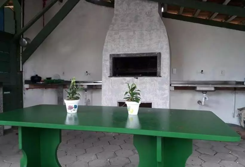 ペンション Pousada Anturio