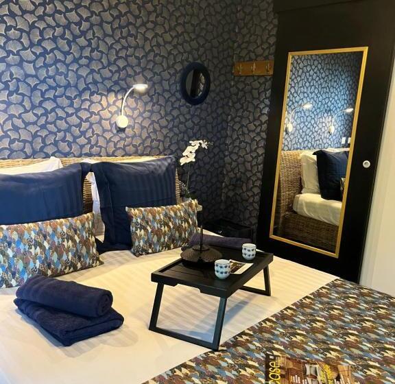 پانسیون Suite Indigo Jacuzzi Prive Piscine Vue Mer Acces Cuisine Laverie