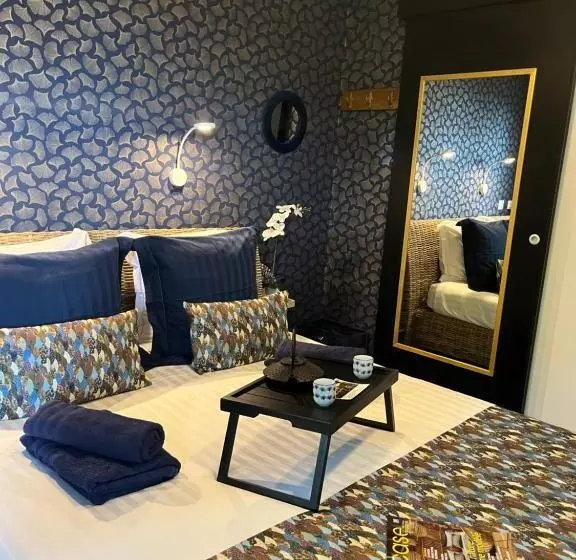 پانسیون Suite Indigo Jacuzzi Prive Piscine Vue Mer Acces Cuisine Laverie