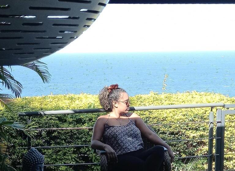 پانسیون Suite Indigo Jacuzzi Prive Piscine Vue Mer Acces Cuisine Laverie