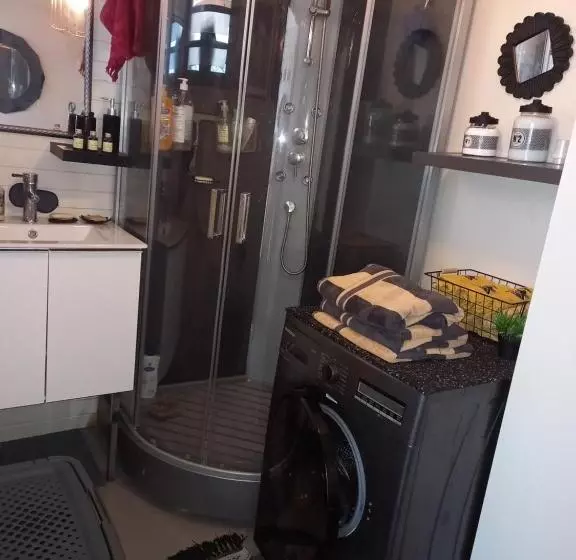 پانسیون Suite Indigo Jacuzzi Prive Piscine Vue Mer Acces Cuisine Laverie