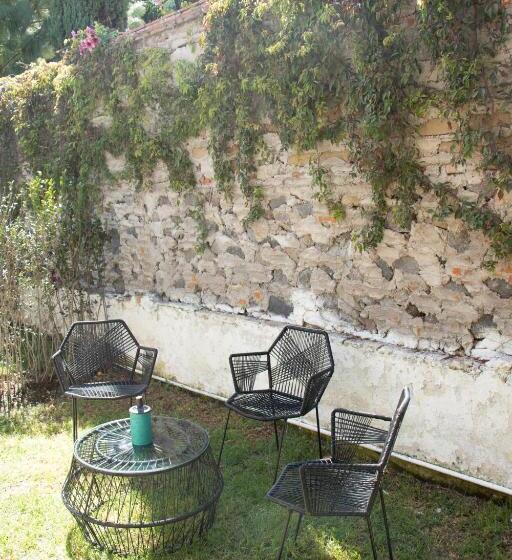 Casa Flores Hotel & Spa