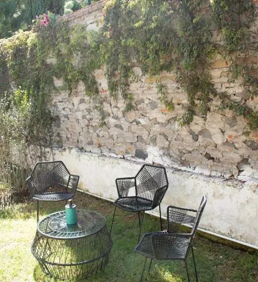 Casa Flores Hotel & Spa