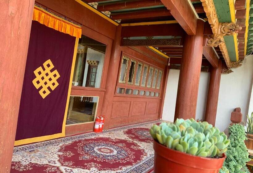 호텔 Shangri La Xiangye Listen To The Rain