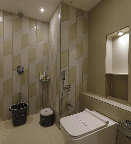 בית מלון כפרי Artilla Inn