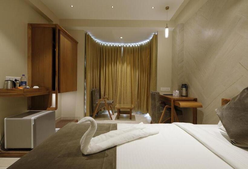 בית מלון כפרי Artilla Inn