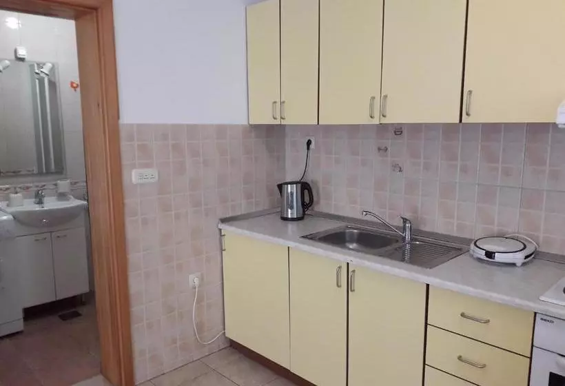 Apartman Mona