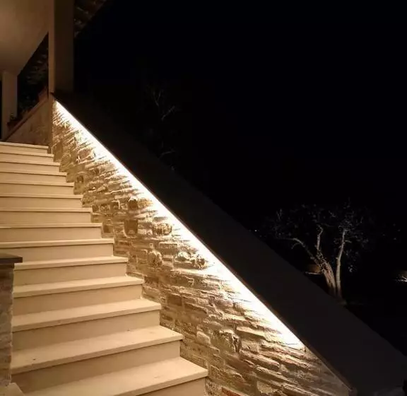 Hotelli Agriturismo Qui E Ora