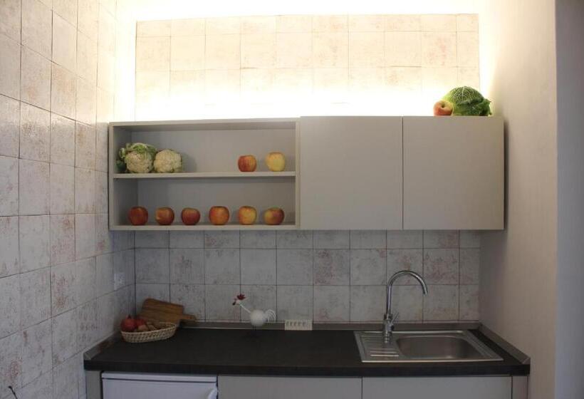 בית מלון כפרי Agriturismo Qui E Ora