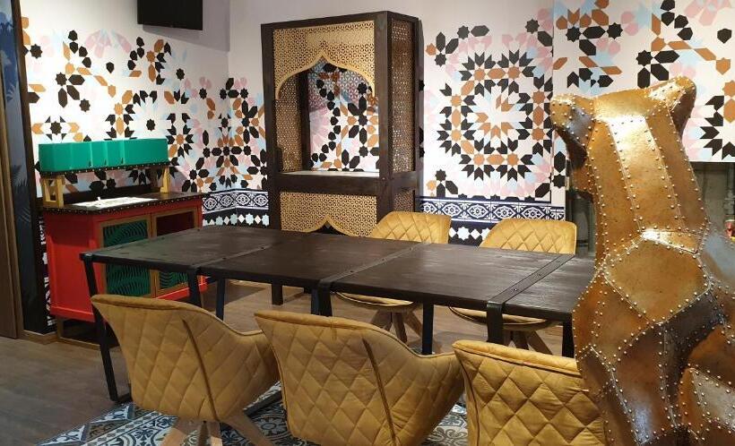 酒店 Baobab Suites